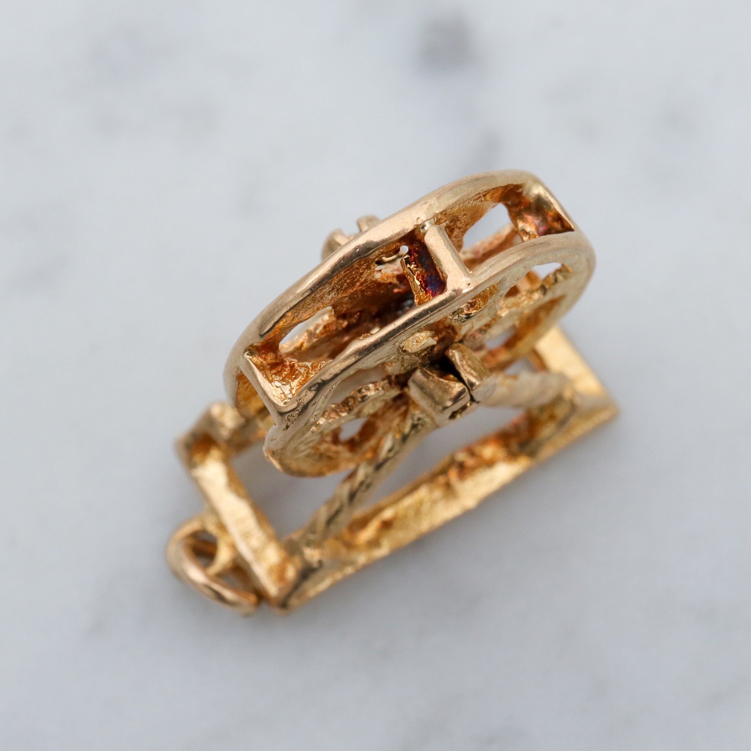 Vintage English 9k gold spinning ferris wheel charm